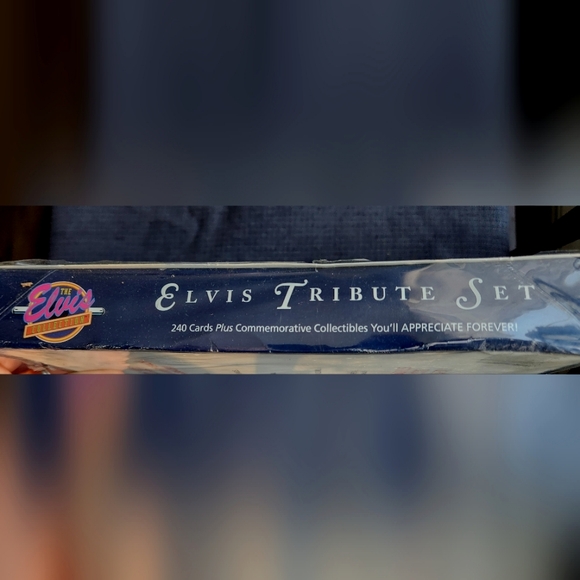 1993 ELVIS PRESLEY TRIBUTE CARD SET BOX #1 of 5, 20 PACKS/240 CARDS +MORE - Picture 5 of 6